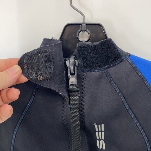 Deep See Boys Black & Blue Short Sleeve Wet Suit Size Large (10) - Picture 11 of 12